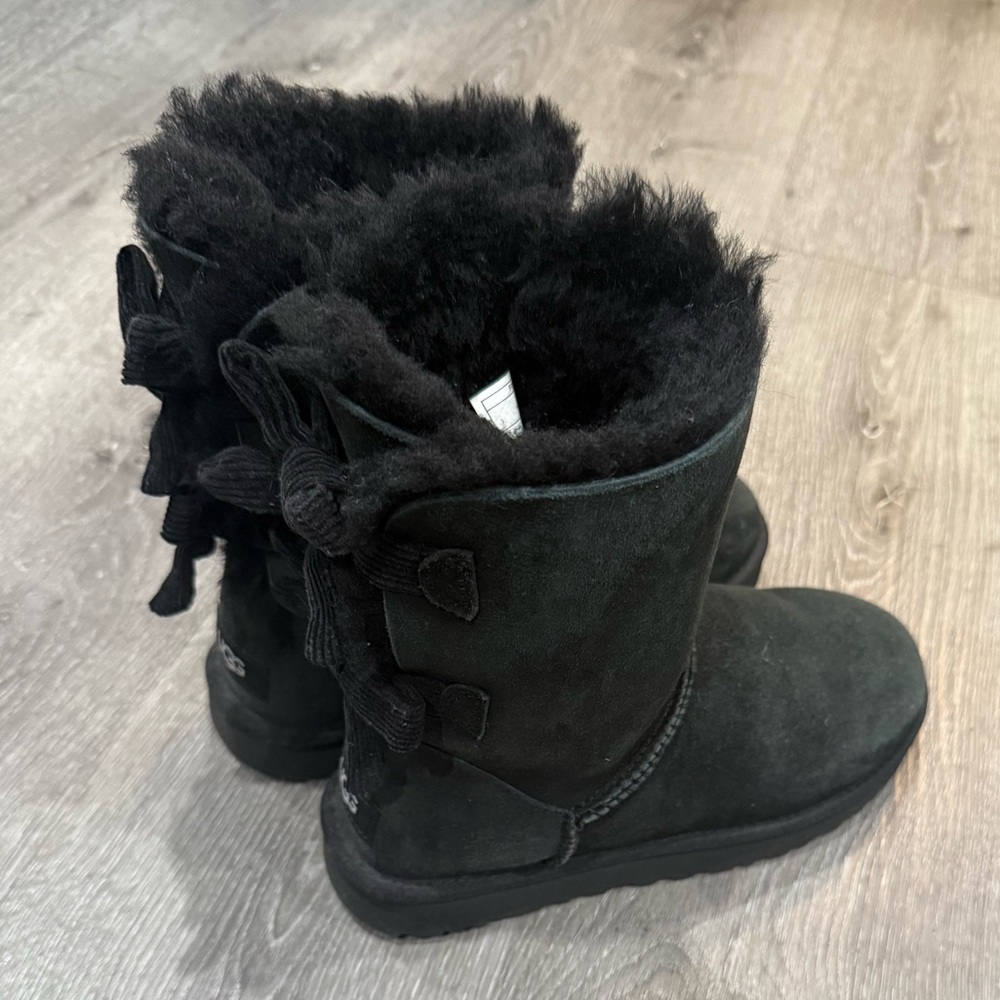 UGG Women's Black Winter Boots